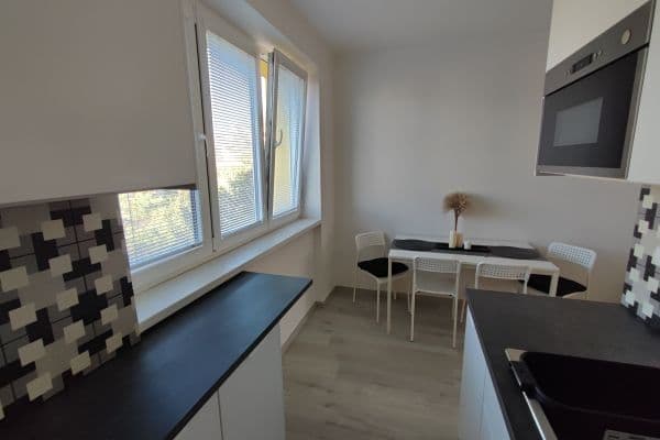 Pronájem bytu 2+1 54 m², Praha Pronájem bytu 2+1 54 m², Praha