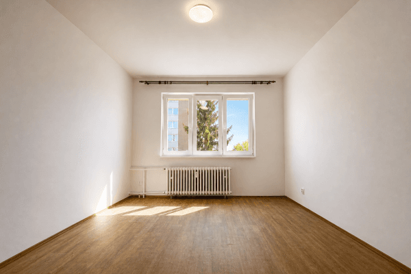 Prodej bytu 2+1 50 m², Hvozdíková, Praha Prodej bytu 2+1 50 m², Hvozdíková, Praha