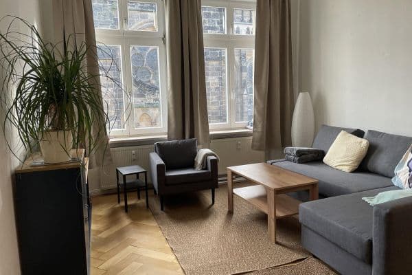 Pronájem bytu 4+1 120 m², Riemannstrasse 28, Leipzig, Sasko Pronájem bytu 4+1 120 m², Riemannstrasse 28, Leipzig, Sasko