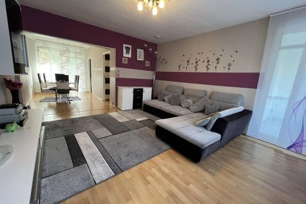 Pronájem bytu 4+1 88 m², Große Pranke, Hannover Pronájem bytu 4+1 88 m², Große Pranke, Hannover