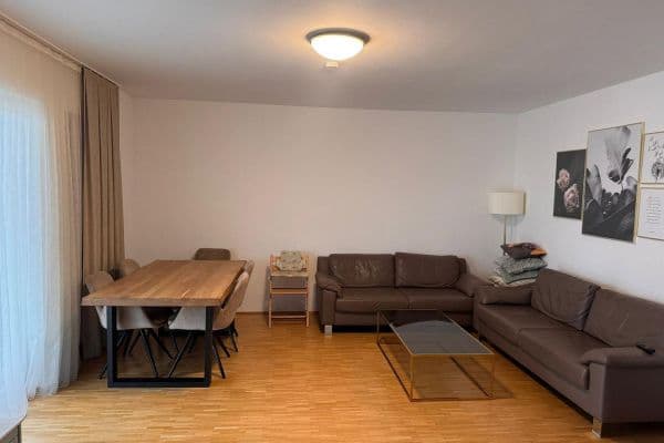 Pronájem bytu 3+1 88 m², Köln, Severní Porýní-Vestfálsko Pronájem bytu 3+1 88 m², Köln, Severní Porýní-Vestfálsko
