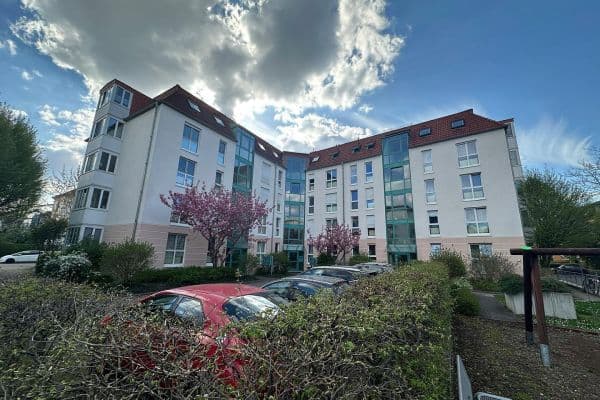 Prodej bytu 3+1 61 m², Kipsdorfer Straße 121-121B, Dresden, Sasko Prodej bytu 3+1 61 m², Kipsdorfer Straße 121-121B, Dresden, Sasko