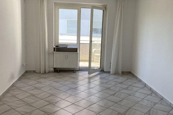 Pronájem bytu 2+1 60 m², Schiebelhuthweg 29c, Darmstadt, Hessen Pronájem bytu 2+1 60 m², Schiebelhuthweg 29c, Darmstadt, Hessen