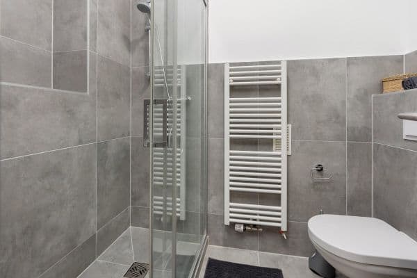 Prodej bytu 4+1 51 m², Köln, Severní Porýní-Vestfálsko Prodej bytu 4+1 51 m², Köln, Severní Porýní-Vestfálsko