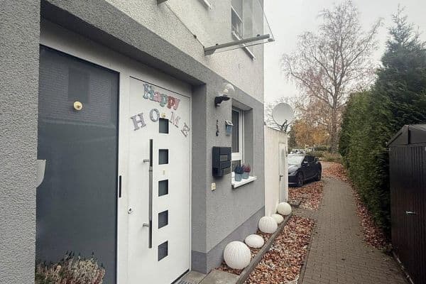 Prodej domu 122 m², pozemek 200 m², Heideweg, Halstenbek Prodej domu 122 m², pozemek 200 m², Heideweg, Halstenbek