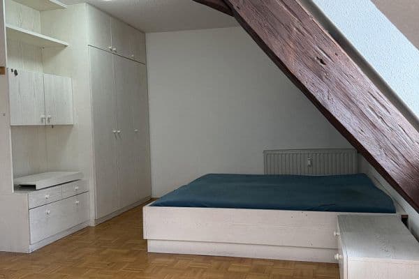 Pronájem bytu 1+kk 24 m², Winnenden Pronájem bytu 1+kk 24 m², Winnenden