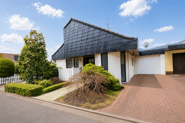 Prodej domu 155 m², pozemek 605 m², Lautertal Prodej domu 155 m², pozemek 605 m², Lautertal