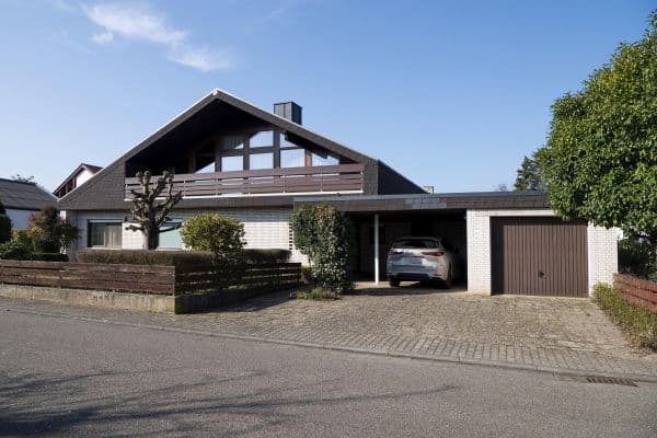 Prodej domu 246 m², pozemek 1.007 m², Römerberg Prodej domu 246 m², pozemek 1.007 m², Römerberg