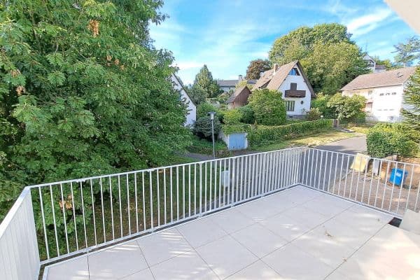 Pronájem bytu 4+1 133 m², Kirschenhain 2, Goldbach Pronájem bytu 4+1 133 m², Kirschenhain 2, Goldbach