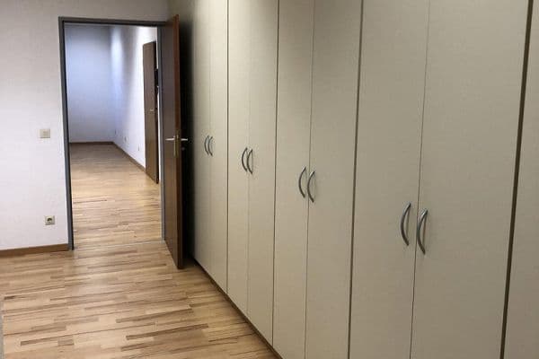 Pronájem kanceláře 55 m², Göppingen Pronájem kanceláře 55 m², Göppingen