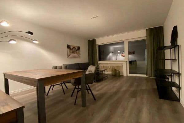 Pronájem bytu 2+1 73 m², Ursulastraße 42, Essen, Severní Porýní-Vestfálsko Pronájem bytu 2+1 73 m², Ursulastraße 42, Essen, Severní Porýní-Vestfálsko