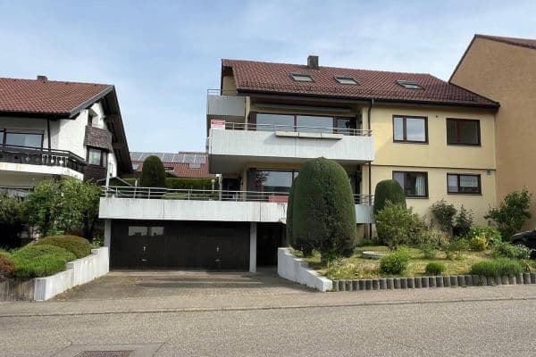 Prodej domu 300 m², pozemek 514 m², Schwaikheim Prodej domu 300 m², pozemek 514 m², Schwaikheim