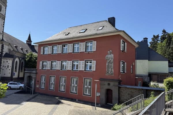 Pronájem bytu 4+1 123 m², Weißenthurm Pronájem bytu 4+1 123 m², Weißenthurm