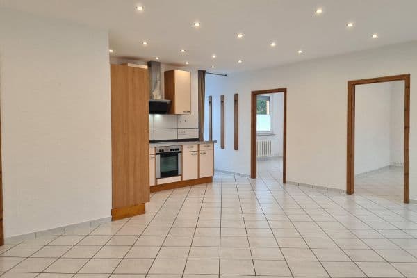 Pronájem bytu 3+1 78 m², D-70736 Fellbach Pronájem bytu 3+1 78 m², D-70736 Fellbach