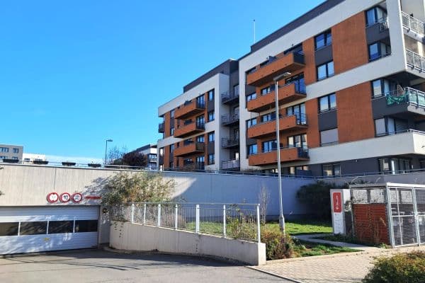 Pronájem bytu 1+kk 29 m², Do Zahrádek Ⅰ, Praha Pronájem bytu 1+kk 29 m², Do Zahrádek Ⅰ, Praha