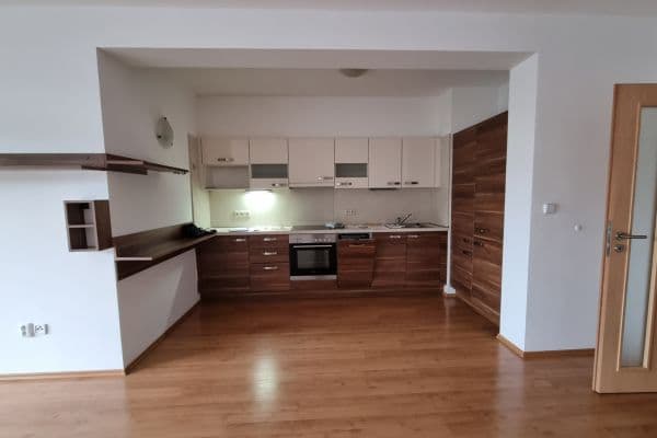Pronájem bytu 2+kk 62 m², Sokolovská, Olomouc Pronájem bytu 2+kk 62 m², Sokolovská, Olomouc