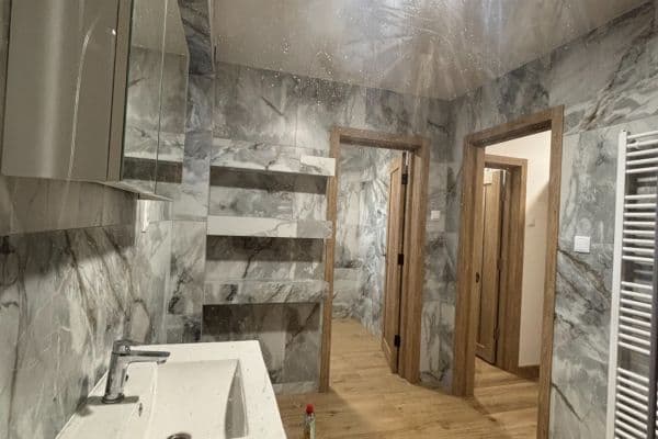 Pronájem bytu 5+1 150 m², Lipenská, Olomouc Pronájem bytu 5+1 150 m², Lipenská, Olomouc