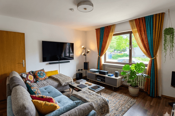 Pronájem bytu 3+1 86 m², Ludwigshafen Pronájem bytu 3+1 86 m², Ludwigshafen