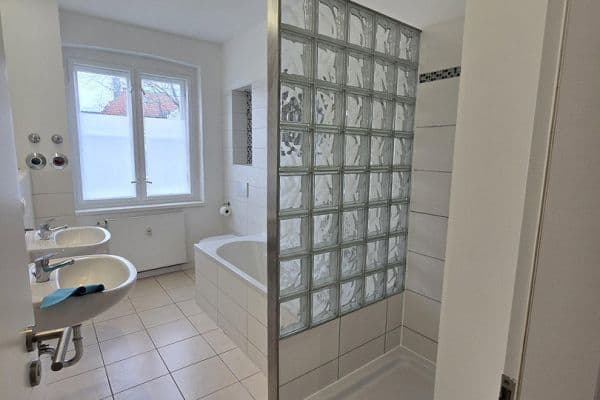 Pronájem bytu 4+kk 114 m², Gerhart-Hauptmann Straße 43/45, Teltow Pronájem bytu 4+kk 114 m², Gerhart-Hauptmann Straße 43/45, Teltow