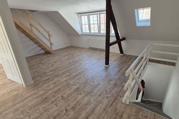 Pronájem bytu 3+1 65 m², Pforzheim Pronájem bytu 3+1 65 m², Pforzheim