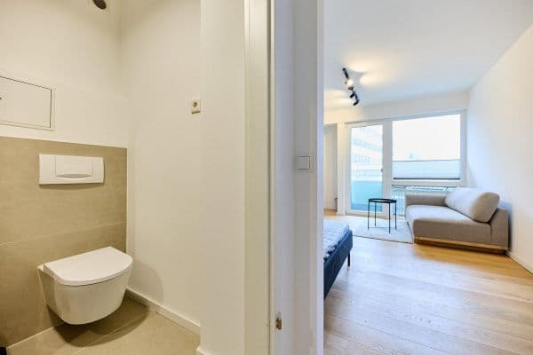 Prodej bytu 1+1 25 m², Münsterstrasse 161, Düsseldorf Prodej bytu 1+1 25 m², Münsterstrasse 161, Düsseldorf