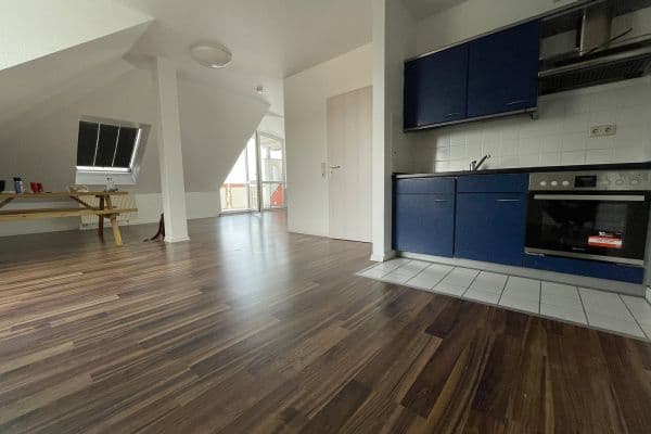 Pronájem bytu 1+1 57 m², Dietzenbach Pronájem bytu 1+1 57 m², Dietzenbach