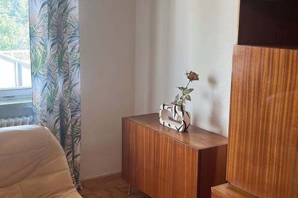 Pronájem bytu 2+1 67 m², Mokrá IV, Zlín Pronájem bytu 2+1 67 m², Mokrá IV, Zlín