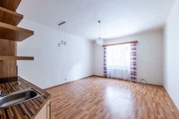 Prodej bytu 2+kk 50 m², Jablonského, Plzeň, Plzeňský kraj Prodej bytu 2+kk 50 m², Jablonského, Plzeň, Plzeňský kraj