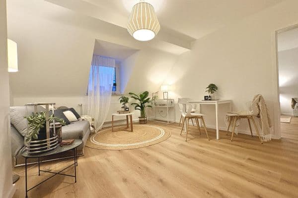 Pronájem bytu 2+kk 49 m², Wusthoffstraße 11, Essen, Severní Porýní-Vestfálsko Pronájem bytu 2+kk 49 m², Wusthoffstraße 11, Essen, Severní Porýní-Vestfálsko