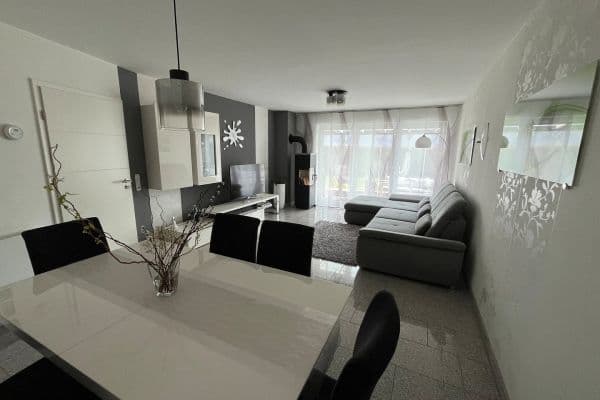 Prodej domu 152 m², pozemek 455 m², Kerpen Prodej domu 152 m², pozemek 455 m², Kerpen