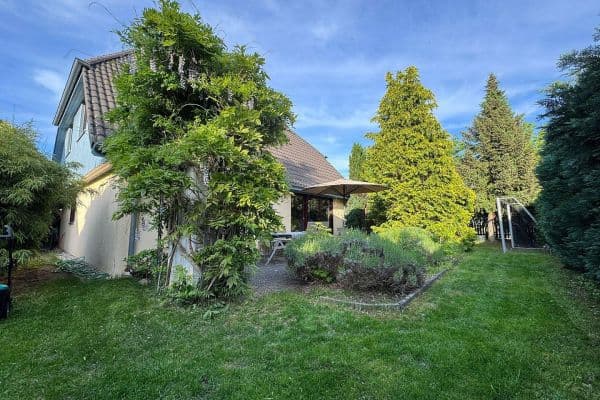 Prodej domu 137 m², pozemek 476 m², Fredersdorf Prodej domu 137 m², pozemek 476 m², Fredersdorf