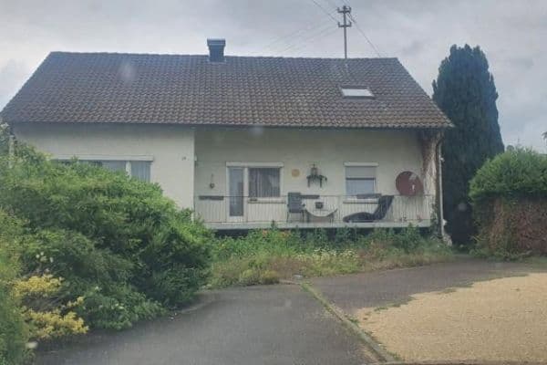 Pronájem domu 120 m², pozemek 2.000 m², Bettringen Pronájem domu 120 m², pozemek 2.000 m², Bettringen