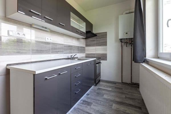 Prodej bytu 2+1 57 m², Sídliště, Libčeves Prodej bytu 2+1 57 m², Sídliště, Libčeves