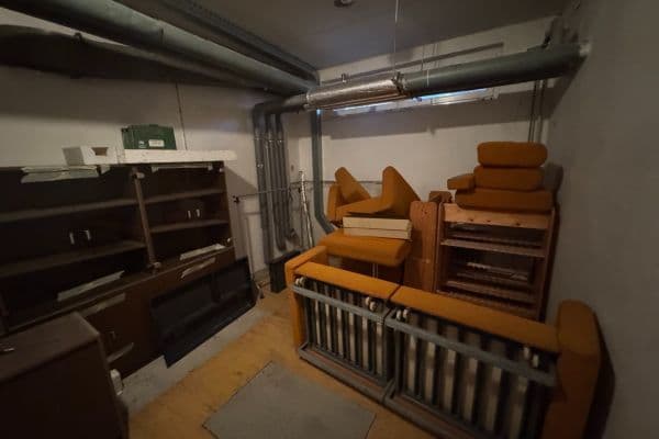 Pronájem nebytového prostoru 24 m², Brechtova, Praha Pronájem nebytového prostoru 24 m², Brechtova, Praha