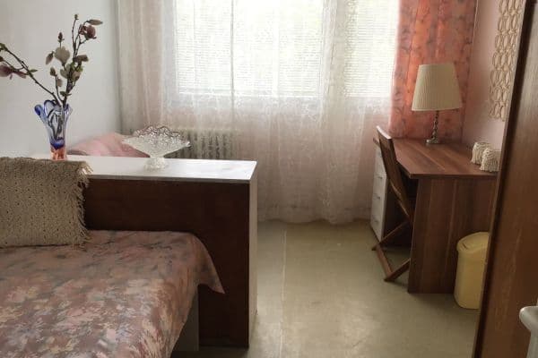 Pronájem bytu 2+kk 15 m², Choceradská, Praha Pronájem bytu 2+kk 15 m², Choceradská, Praha