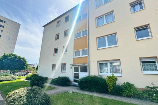 Prodej bytu 4+1 94 m², Niederdonker Straße 39, Düsseldorf, Severní Porýní-Vestfálsko Prodej bytu 4+1 94 m², Niederdonker Straße 39, Düsseldorf, Severní Porýní-Vestfálsko