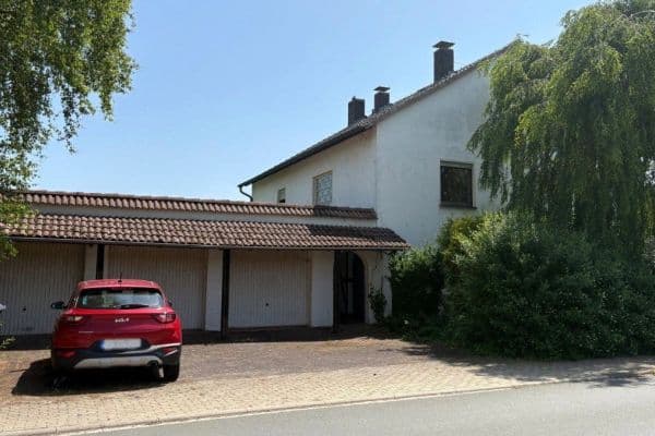 Prodej domu 198 m², pozemek 1.240 m², Aseler Straße 5, Vöhl Prodej domu 198 m², pozemek 1.240 m², Aseler Straße 5, Vöhl