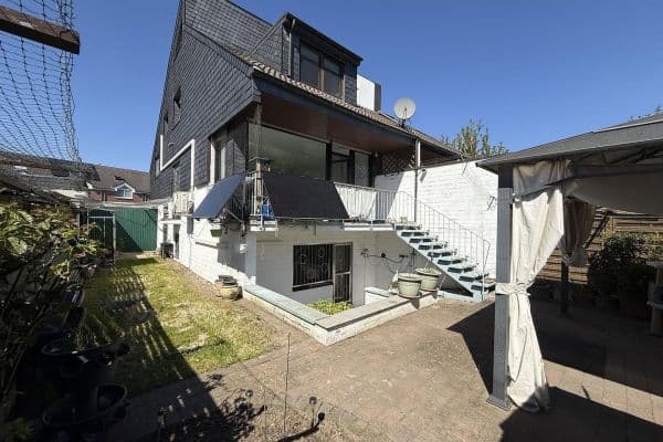 Prodej domu 134 m², pozemek 270 m², Viersener Str. 155A, Willich Prodej domu 134 m², pozemek 270 m², Viersener Str. 155A, Willich