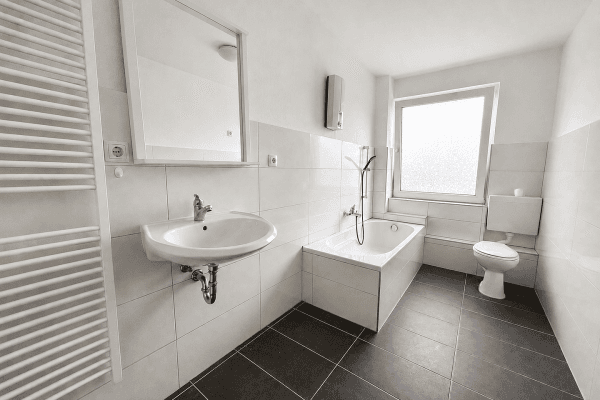 Pronájem bytu 1+1 46 m², Heiligenbaumstaße 85, Duisburg Pronájem bytu 1+1 46 m², Heiligenbaumstaße 85, Duisburg