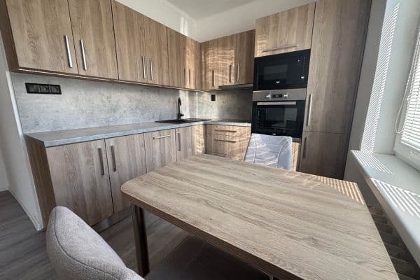 Pronájem bytu 1+1 35 m², Karvinská, Havířov, Moravskoslezský kraj Pronájem bytu 1+1 35 m², Karvinská, Havířov, Moravskoslezský kraj