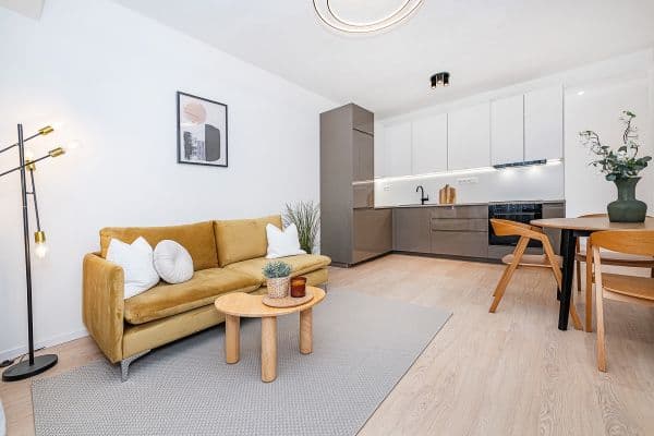 Prodej bytu 4+kk 104 m², Školní, Praha Prodej bytu 4+kk 104 m², Školní, Praha
