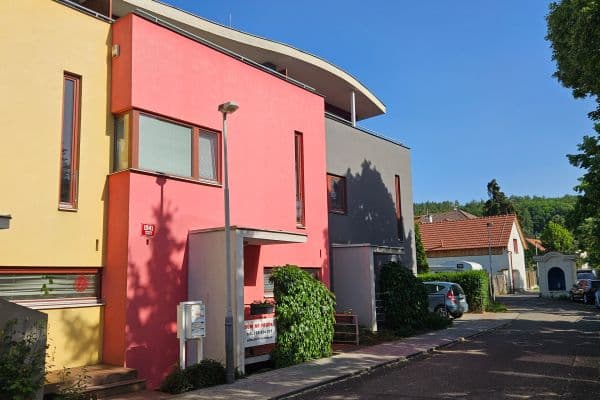 Prodej domu 130 m², pozemek 140 m², K Vejvoďáku, Praha Prodej domu 130 m², pozemek 140 m², K Vejvoďáku, Praha
