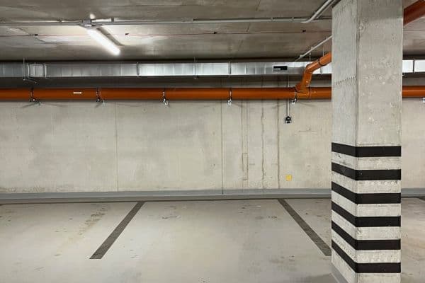 Pronájem garáže 13 m², Bratislavská, Brno Pronájem garáže 13 m², Bratislavská, Brno