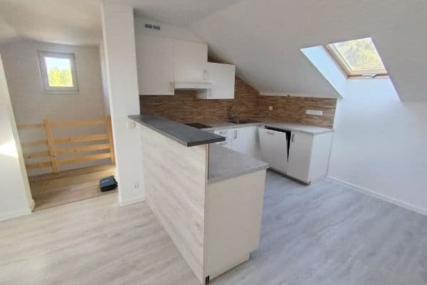 Pronájem bytu 3+kk 65 m², Košumberk, Dobřejovice Pronájem bytu 3+kk 65 m², Košumberk, Dobřejovice