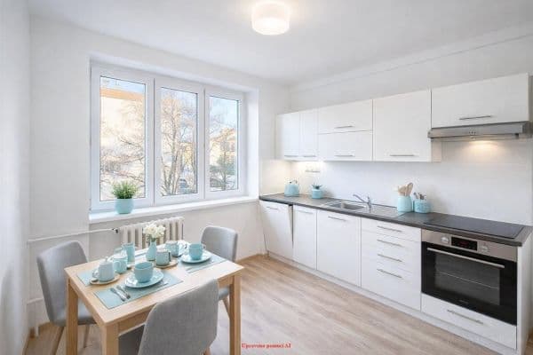Pronájem bytu 2+1 64 m², tř. Osvobození, Karviná-Nové Město Pronájem bytu 2+1 64 m², tř. Osvobození, Karviná-Nové Město