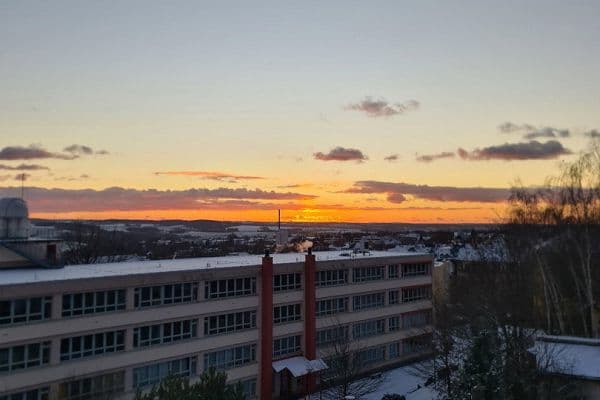 Pronájem bytu 2+1 45 m², Breite Straße 2, Hohenstein-Ernstthal, Sasko Pronájem bytu 2+1 45 m², Breite Straße 2, Hohenstein-Ernstthal, Sasko