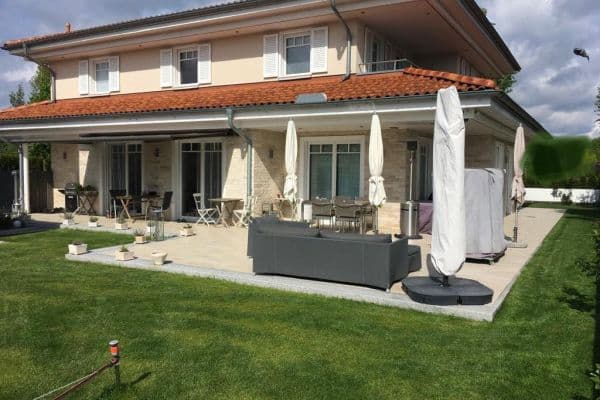 Prodej domu 260 m², pozemek 711 m², Reinbek Prodej domu 260 m², pozemek 711 m², Reinbek