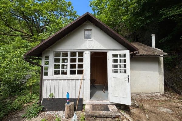 Prodej chaty, chalupy 29 m², pozemek 60 m², Jílové u Prahy Prodej chaty, chalupy 29 m², pozemek 60 m², Jílové u Prahy