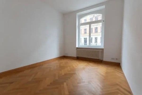 Pronájem bytu 3+1 92 m², Leipzig, Sasko Pronájem bytu 3+1 92 m², Leipzig, Sasko
