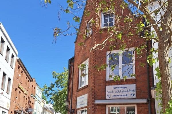 Prodej domu 265 m², pozemek 126 m², Michaelisstr.2, Schleswig Prodej domu 265 m², pozemek 126 m², Michaelisstr.2, Schleswig